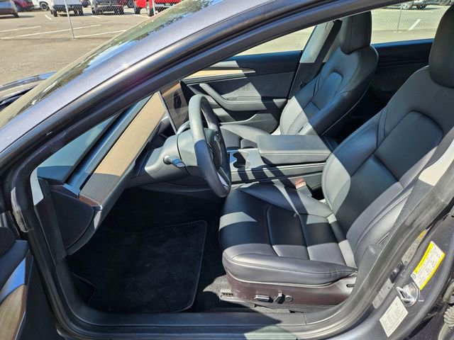 Used 2023 Tesla Model 3 Standard Range image 25