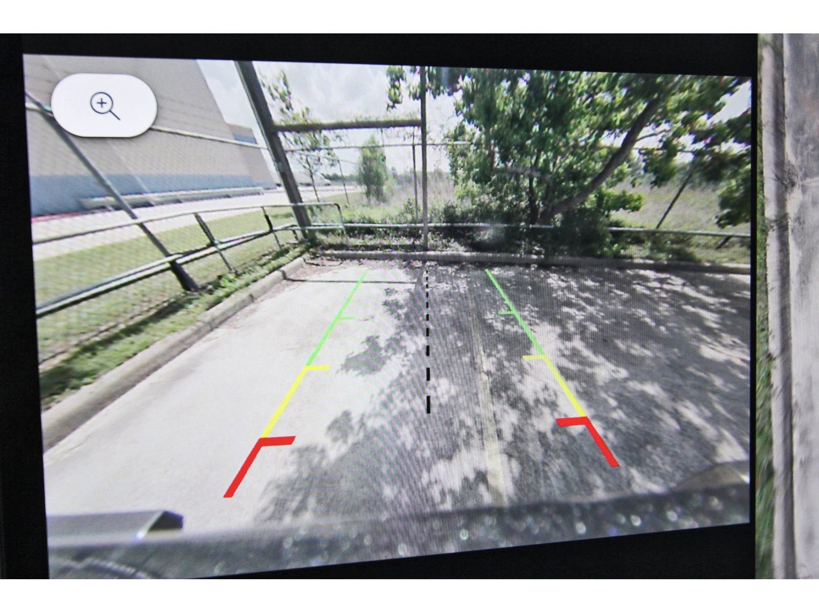 Used 2025 Ford F150 Platinum w/ FX4 Off-Road Package AWD/4WD image 25