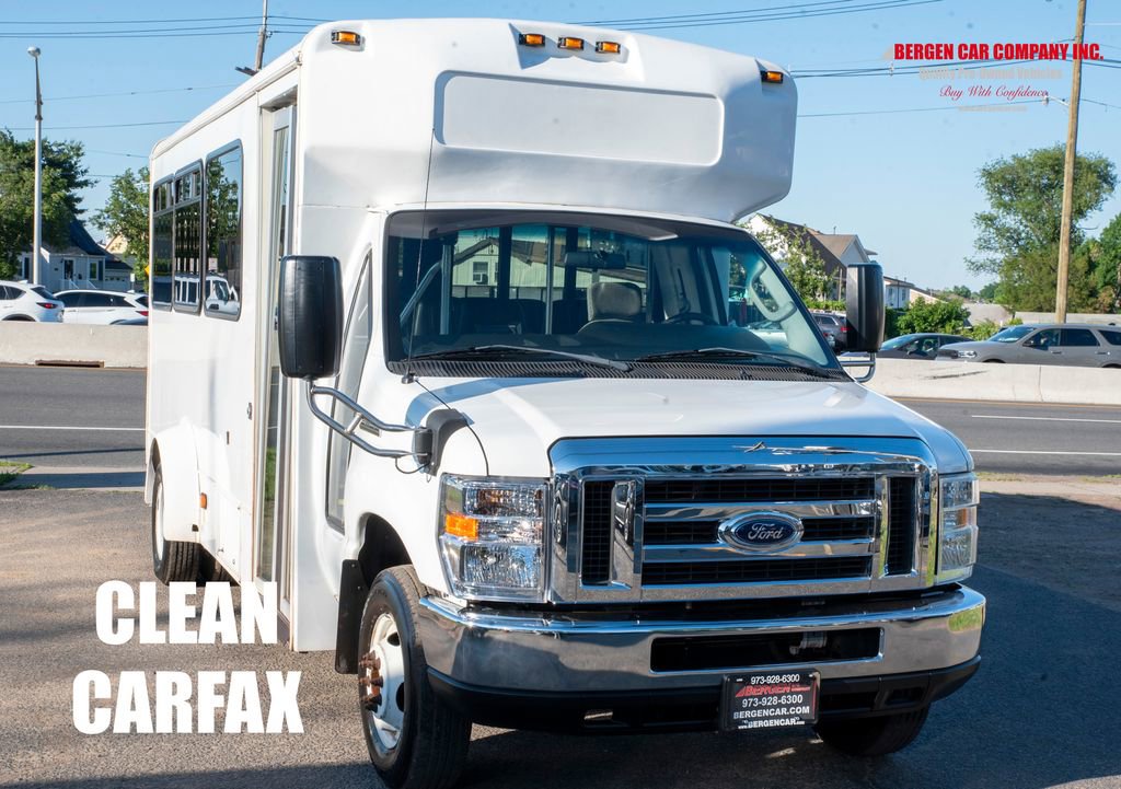 Used 2017 Ford E-450 and Econoline 450 Super Duty w/ Shuttle Bus Prep Package RWD image 1