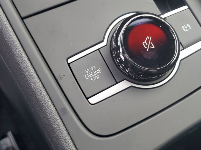 New 2026 Volkswagen Tiguan SE R-Line image 30