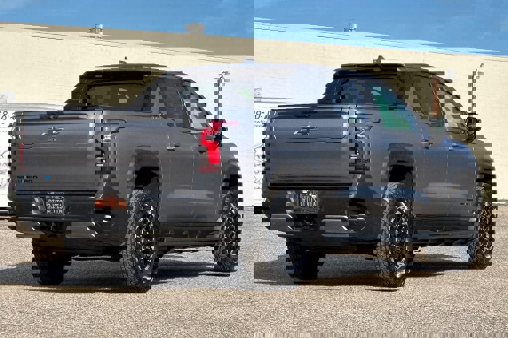 New 2026 Chevrolet Silverado EV Trail Boss image 4