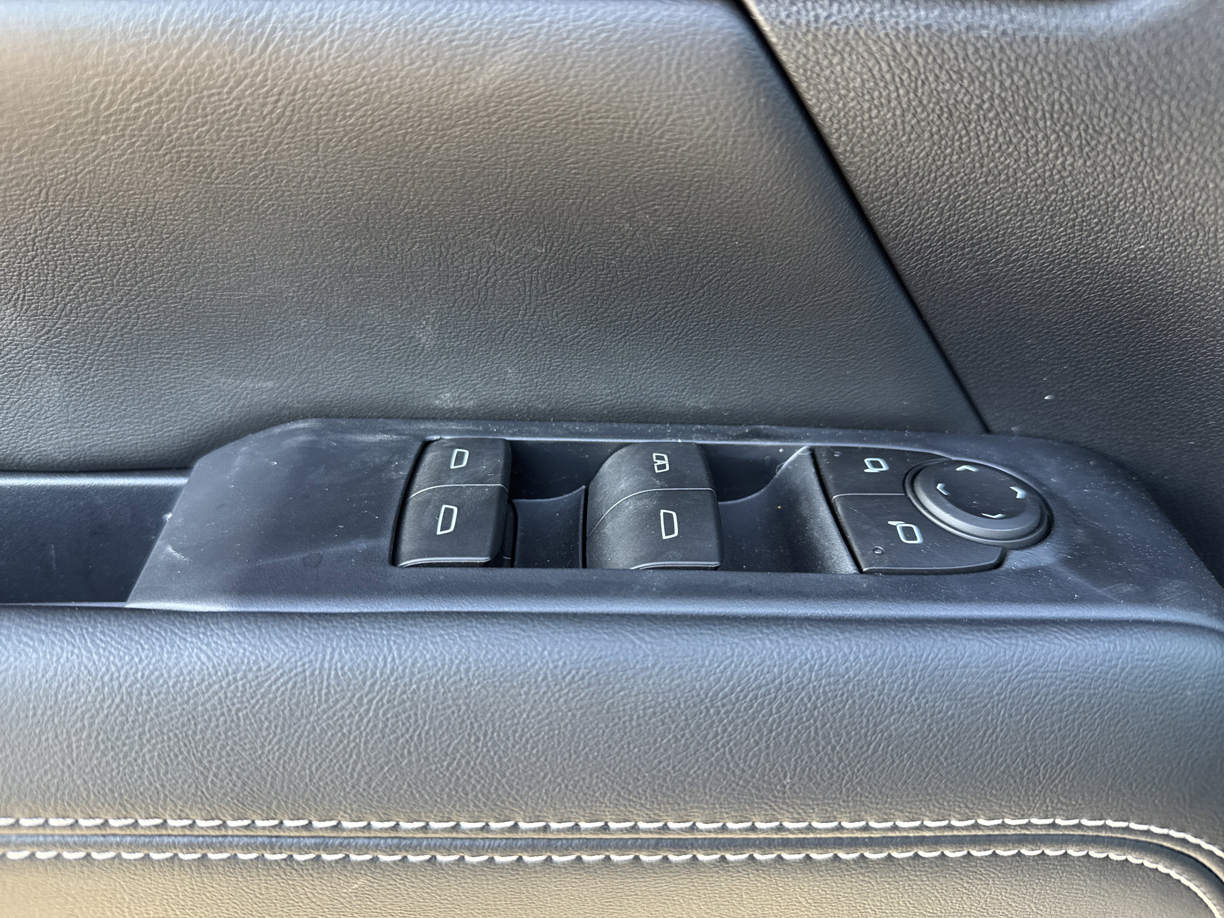 New 2026 GMC Terrain Elevation w/ Black Edition image 15