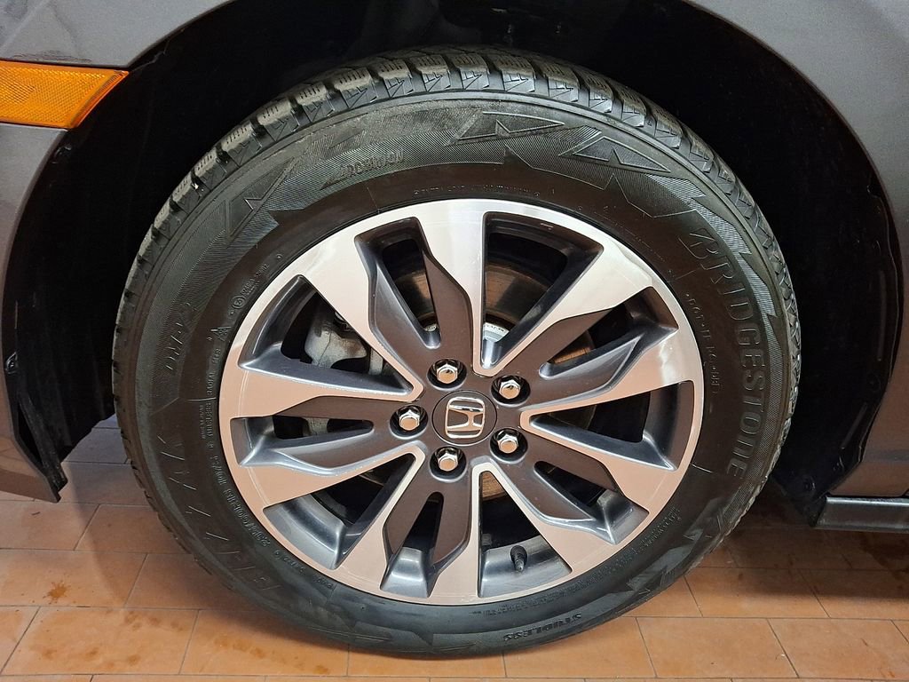 Used 2023 Honda Odyssey EX-L image 6