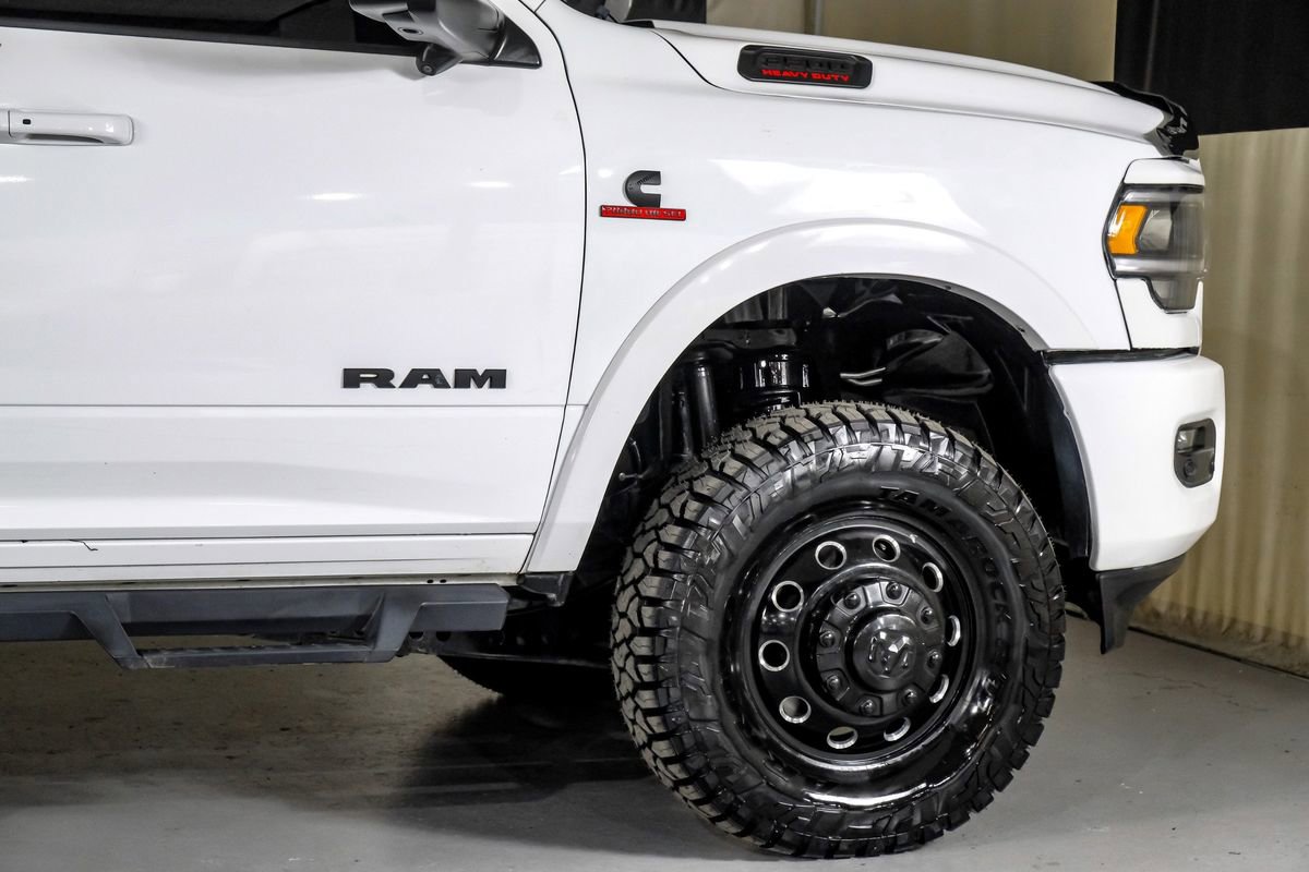 Used 2022 RAM 3500 Laramie w/ Night Edition image 7