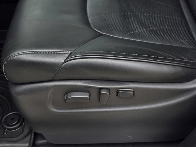 Used 2017 INFINITI QX80 2WD w/ Deluxe Technology Package image 29