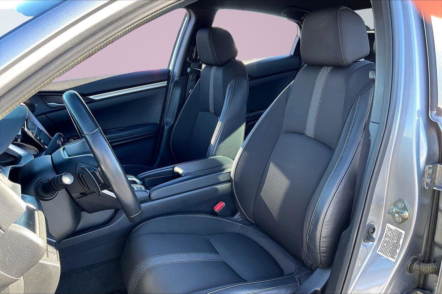 Used 2019 Honda Civic Sport image 24