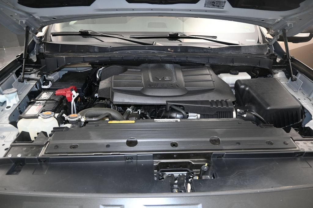 Used 2022 Nissan Titan PRO-4X w/ Pro-4x Convenience Package AWD/4WD image 24