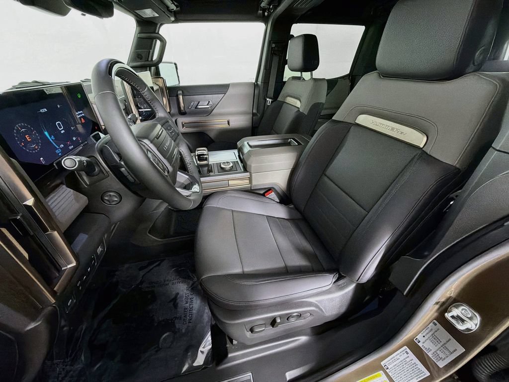 Used 2025 GMC Hummer EV 2X w/ Extreme Off-Road Package AWD/4WD image 22