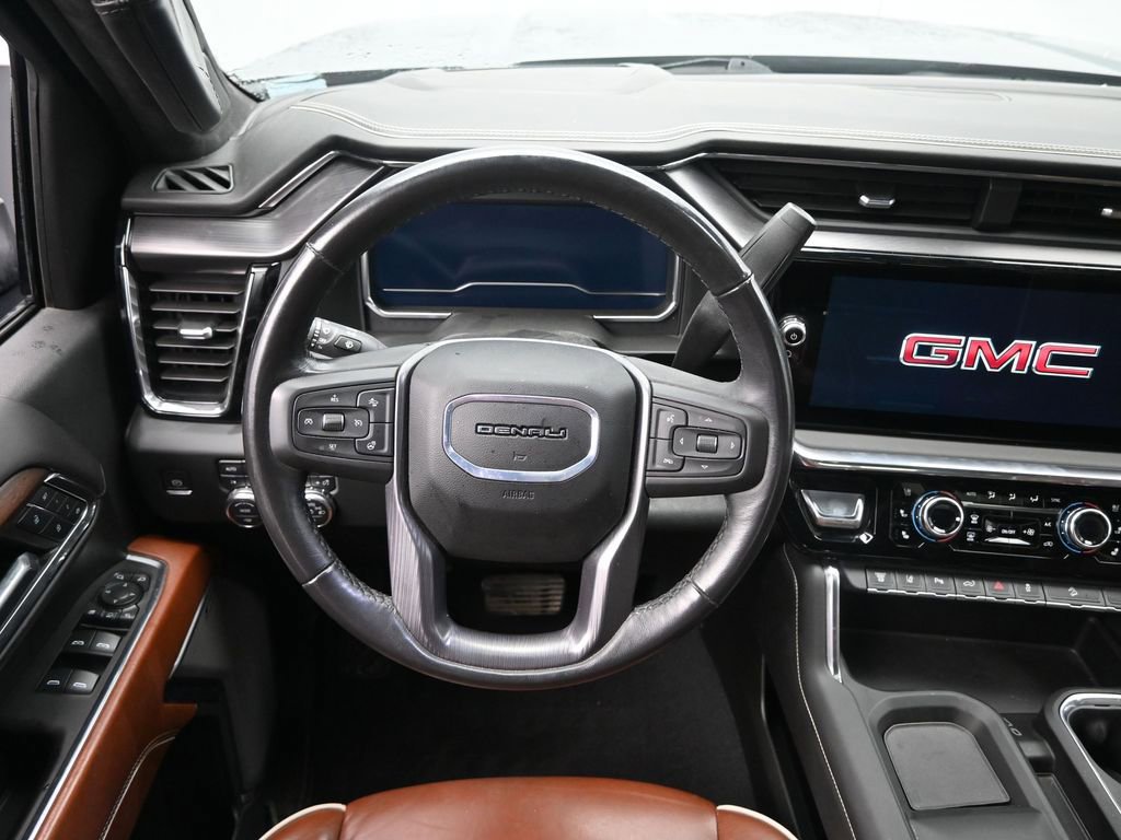 Used 2024 GMC Sierra 3500 Denali Ultimate image 24
