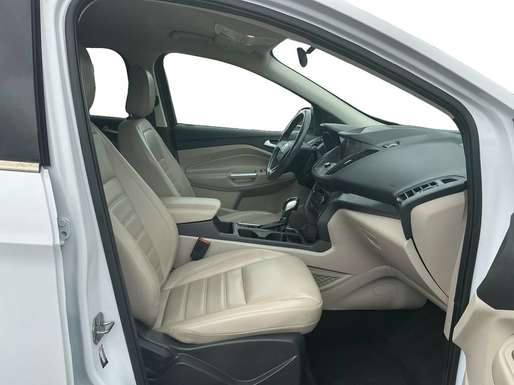 Certified 2019 Ford Escape SEL FWD image 22