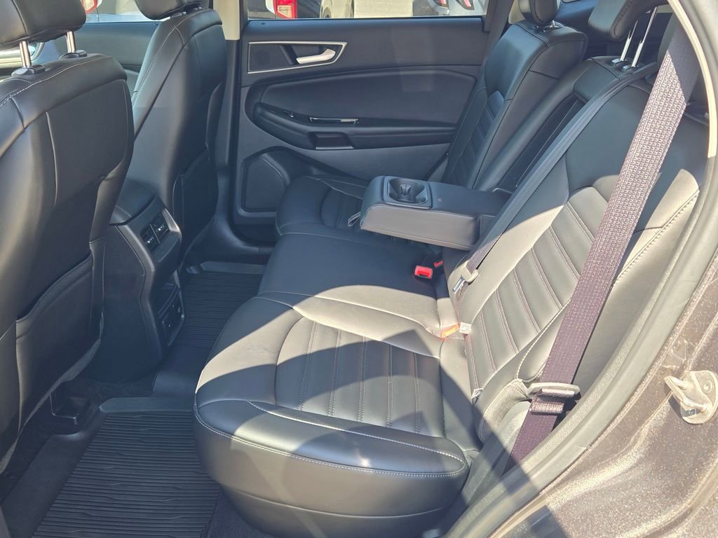 Used 2020 Ford Edge SEL w/ Convenience Package AWD/4WD image 28
