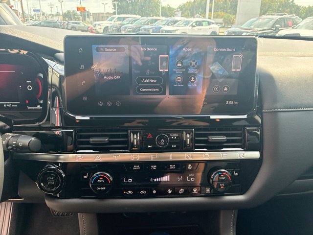 New 2026 Nissan Pathfinder SL w/ SL Premium Package FWD image 13