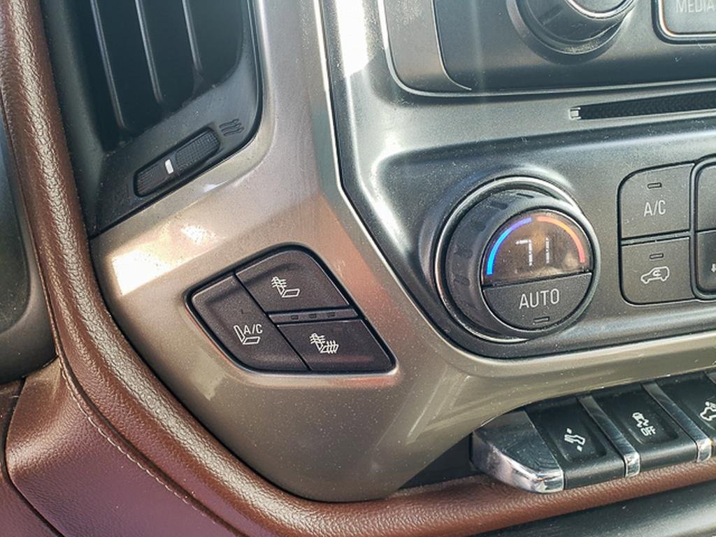 Used 2015 Chevrolet Silverado 3500 High Country w/ Duramax Plus Package image 17