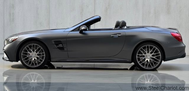 Used 2017 Mercedes-Benz SL 63 AMG image 3