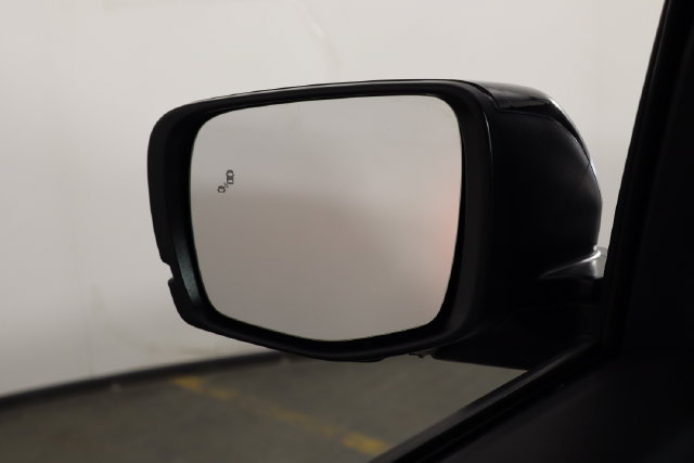 Used 2025 Honda Pilot TrailSport image 42
