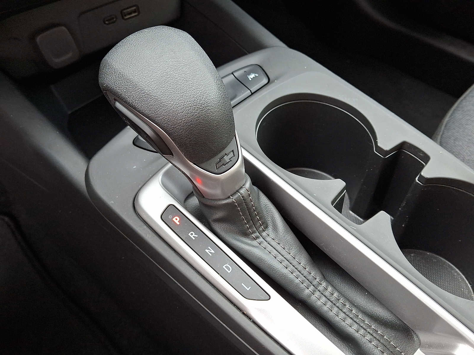 Used 2024 Chevrolet Trax LS image 14