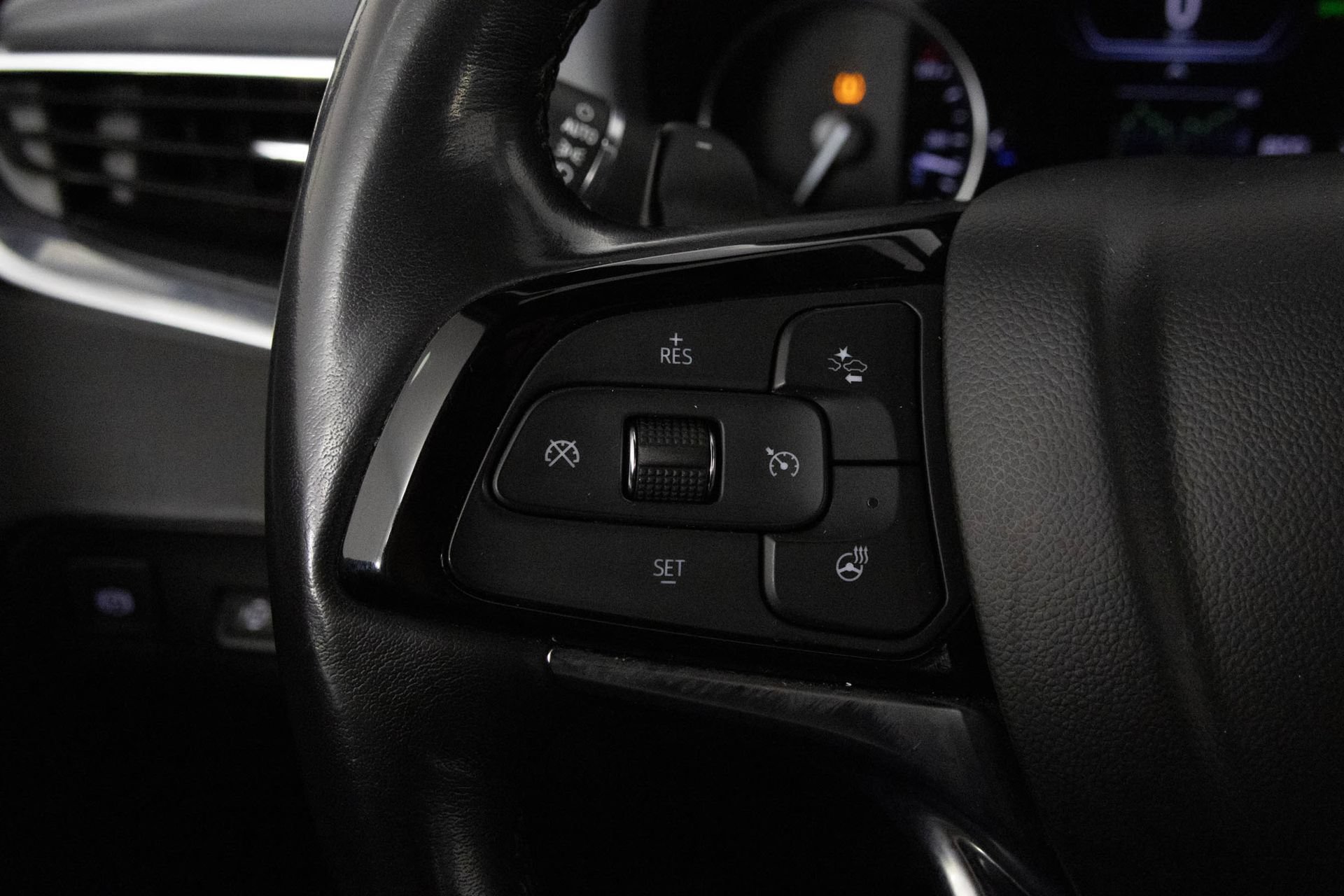 Certified 2024 Buick Enclave Premium AWD/4WD image 28
