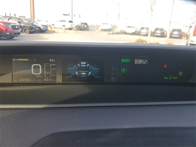 Used 2020 Toyota Prius XLE image 21