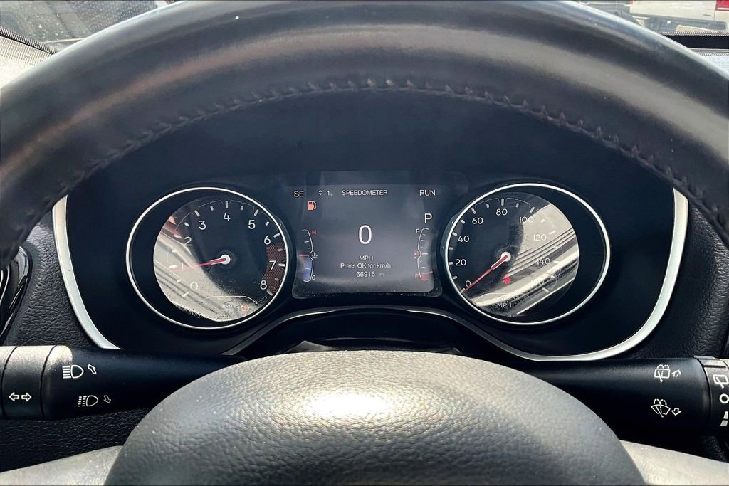 Used 2018 Jeep Compass Latitude w/ Popular Equipment Group image 21