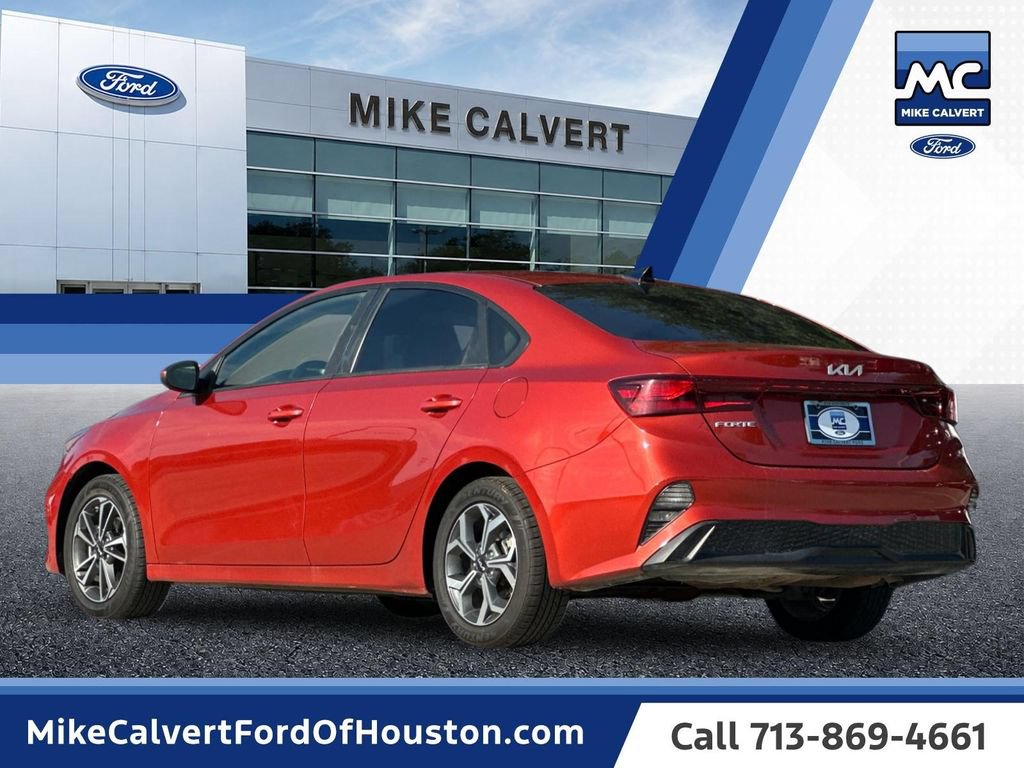 Used 2024 Kia Forte LXS FWD image 3