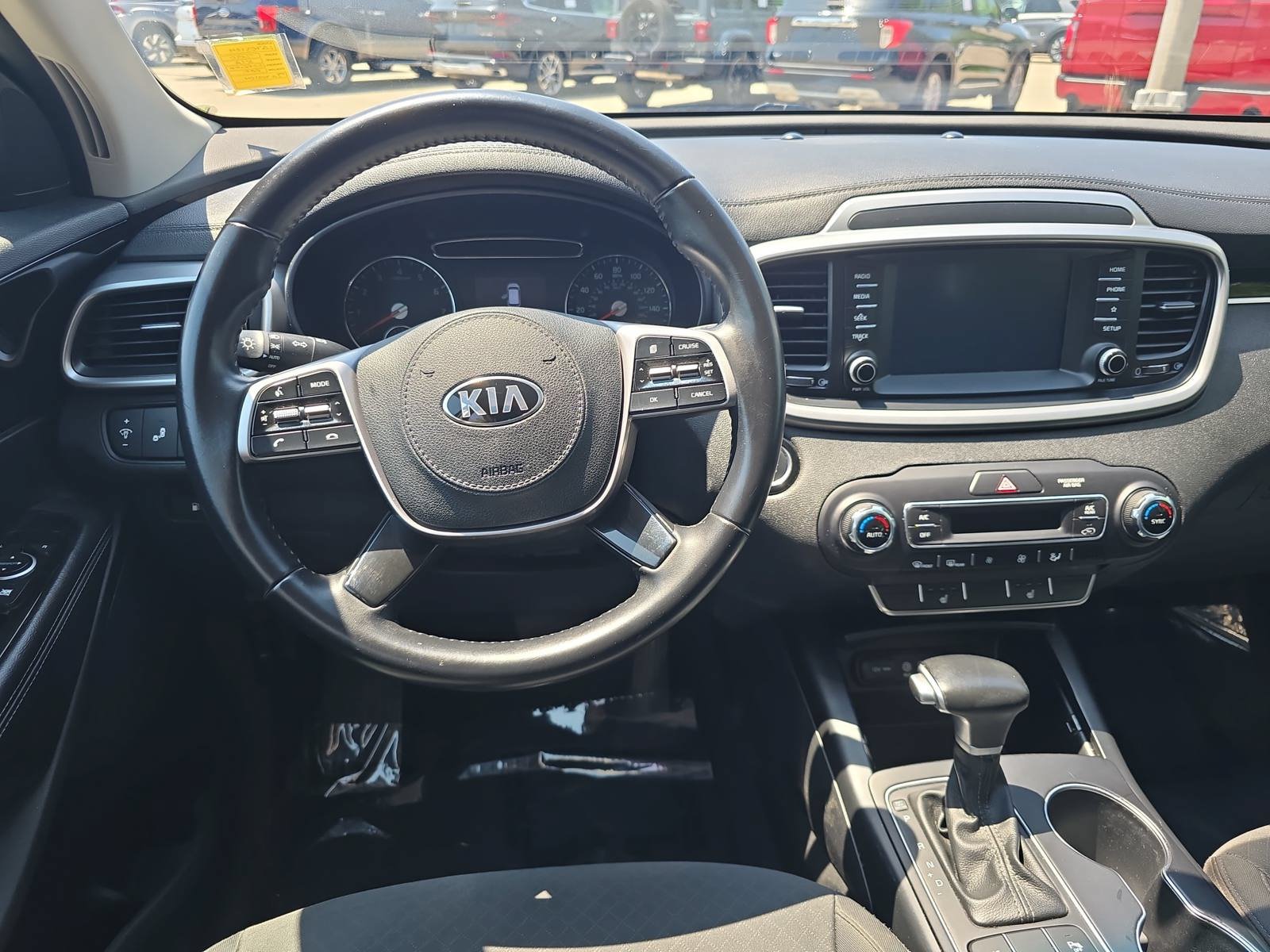 Used 2020 Kia Sorento S FWD image 16