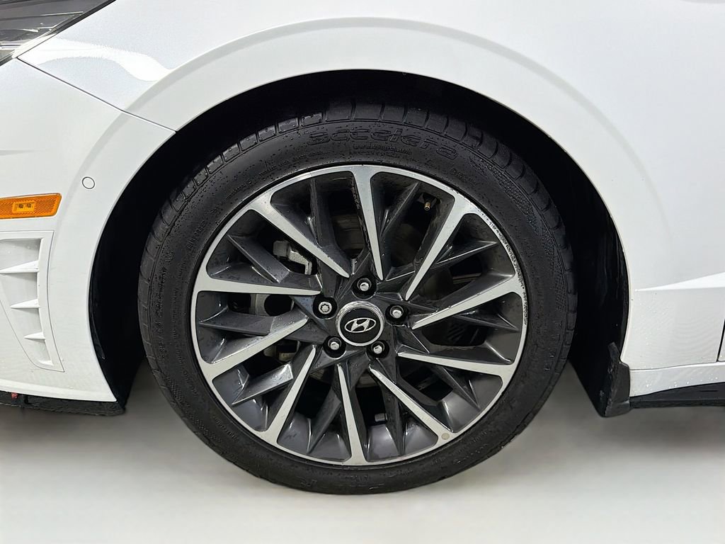 Used 2022 Hyundai Sonata Limited image 30