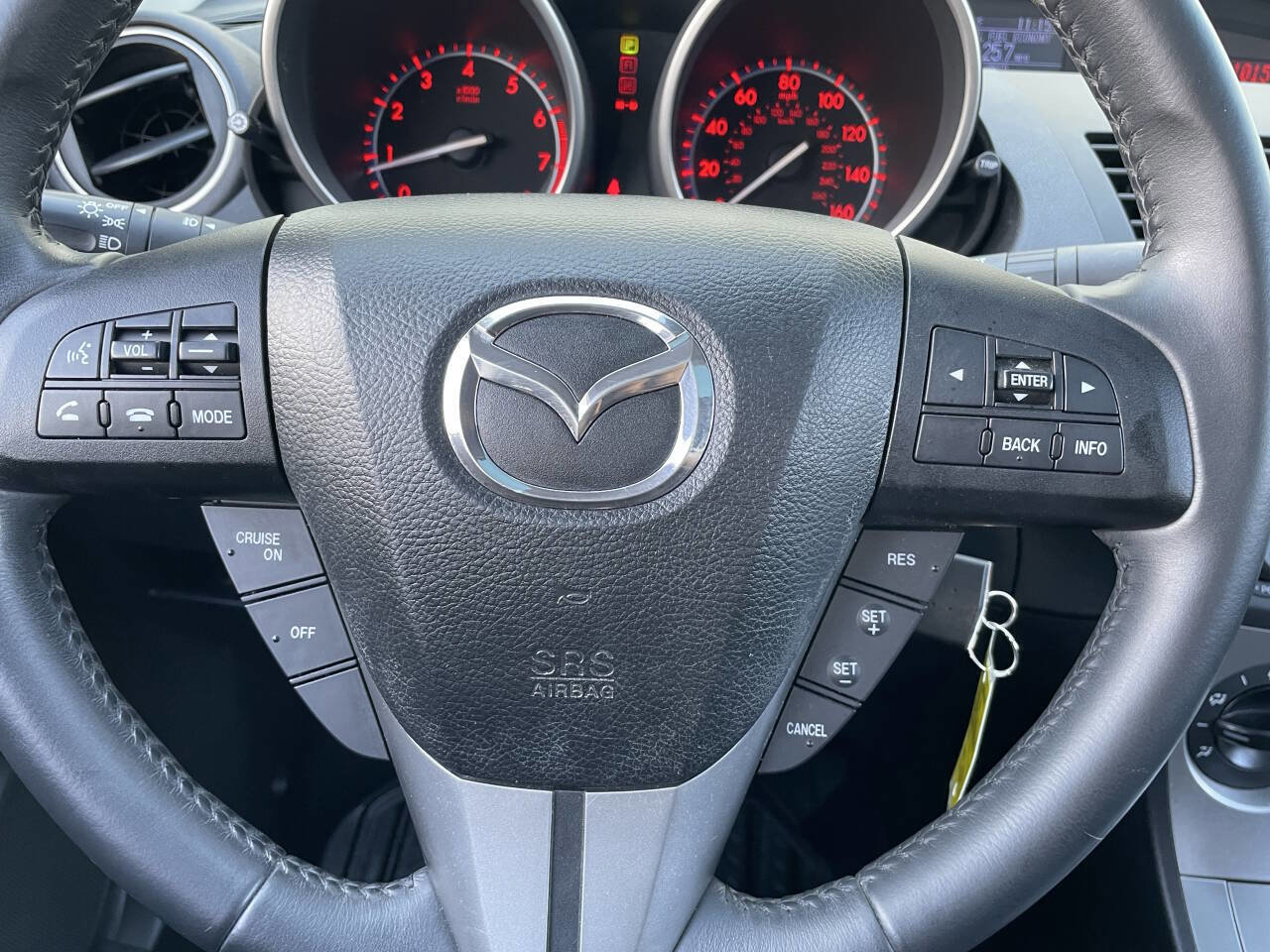 Used 2010 MAZDA MAZDA3 s Sport image 15