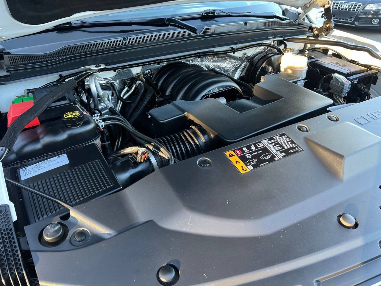 Used 2017 Chevrolet Tahoe LT AWD/4WD image 13