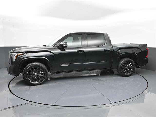 Used 2024 Toyota Tundra Platinum AWD/4WD image 28