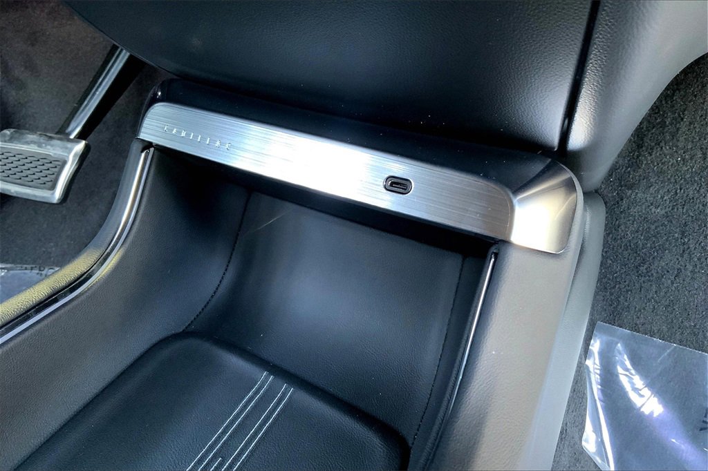 New 2026 Cadillac Lyriq V image 22