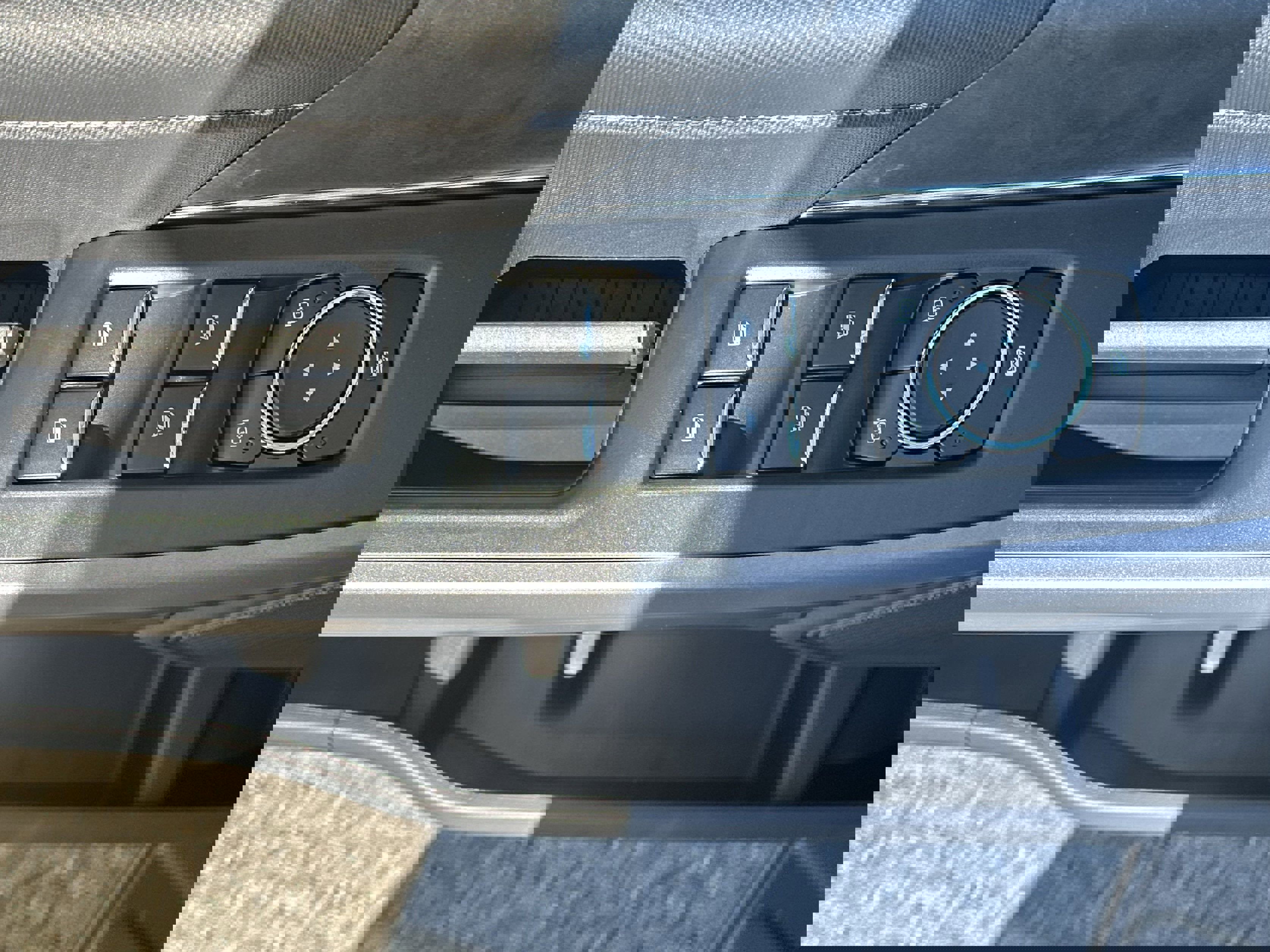 New 2025 Ford F150 XLT w/ Equipment Group 302A MID image 23