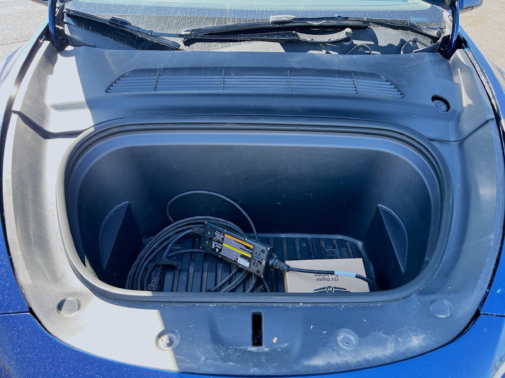 Used 2024 Tesla Model Y 2WD image 29