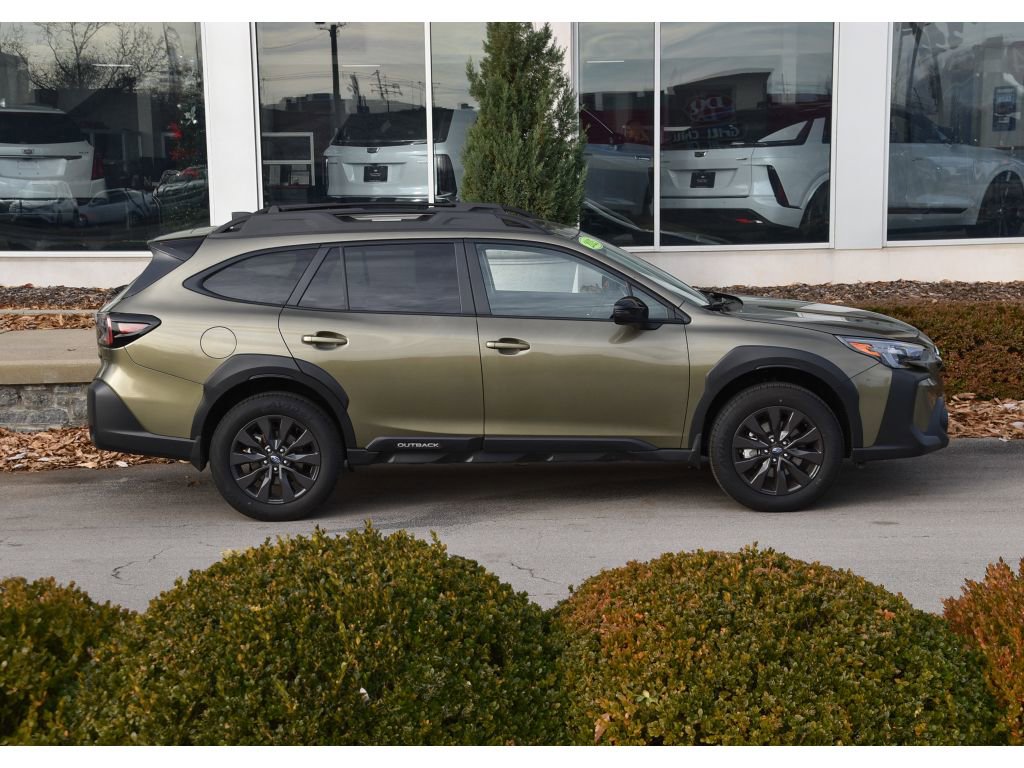 Certified 2025 Subaru Outback Onyx Edition image 3