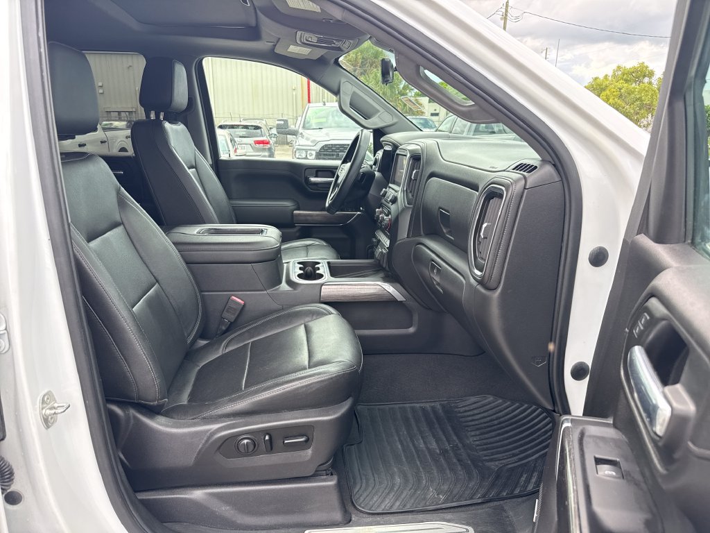 Used 2019 Chevrolet Silverado 1500 LTZ w/ LTZ Plus Package AWD/4WD image 30