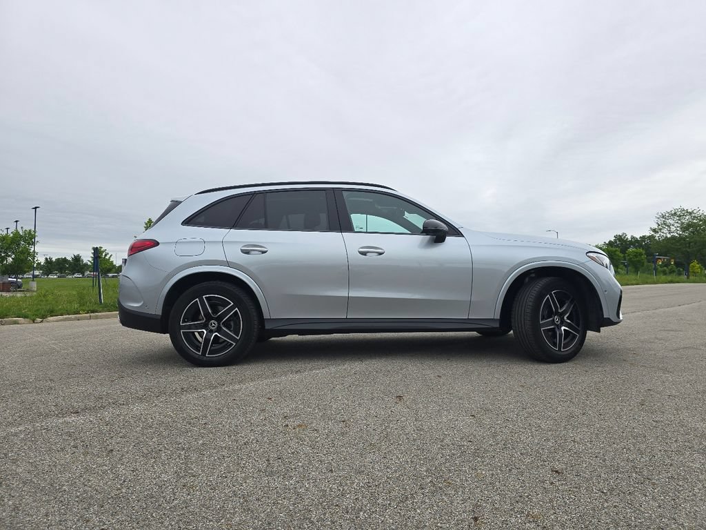 Used 2026 Mercedes-Benz GLC 300 4MATIC image 19