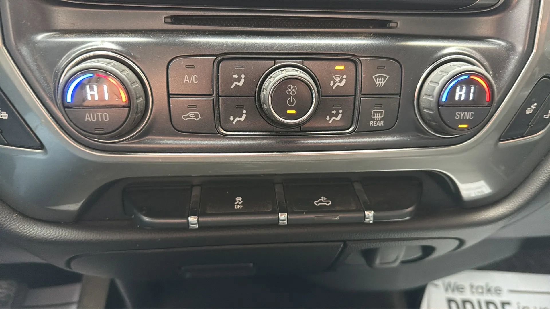 Used 2015 Chevrolet Silverado 1500 LT w/ Rally 2 Edition image 24