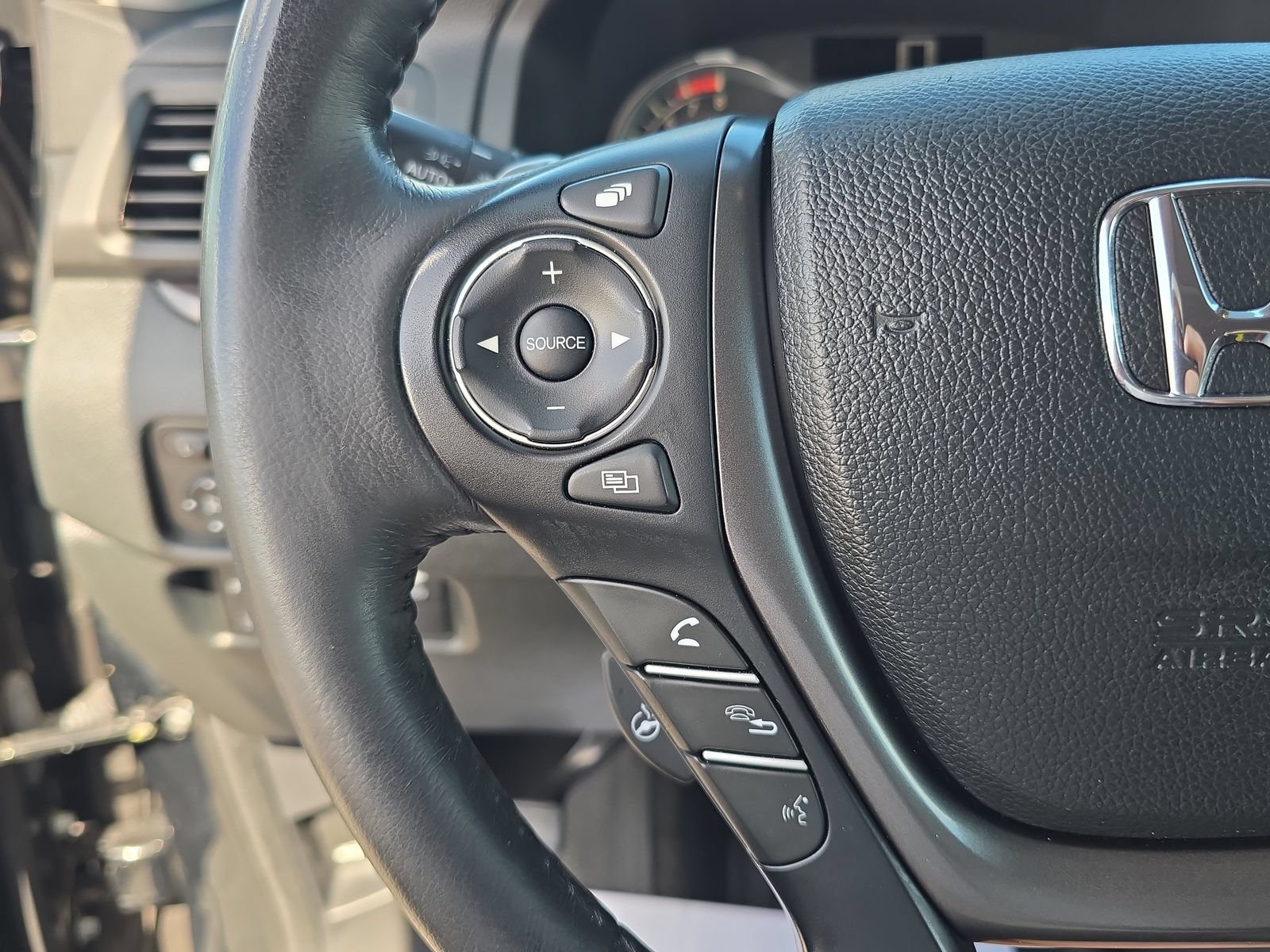 Certified 2023 Honda Ridgeline RTL-E image 24