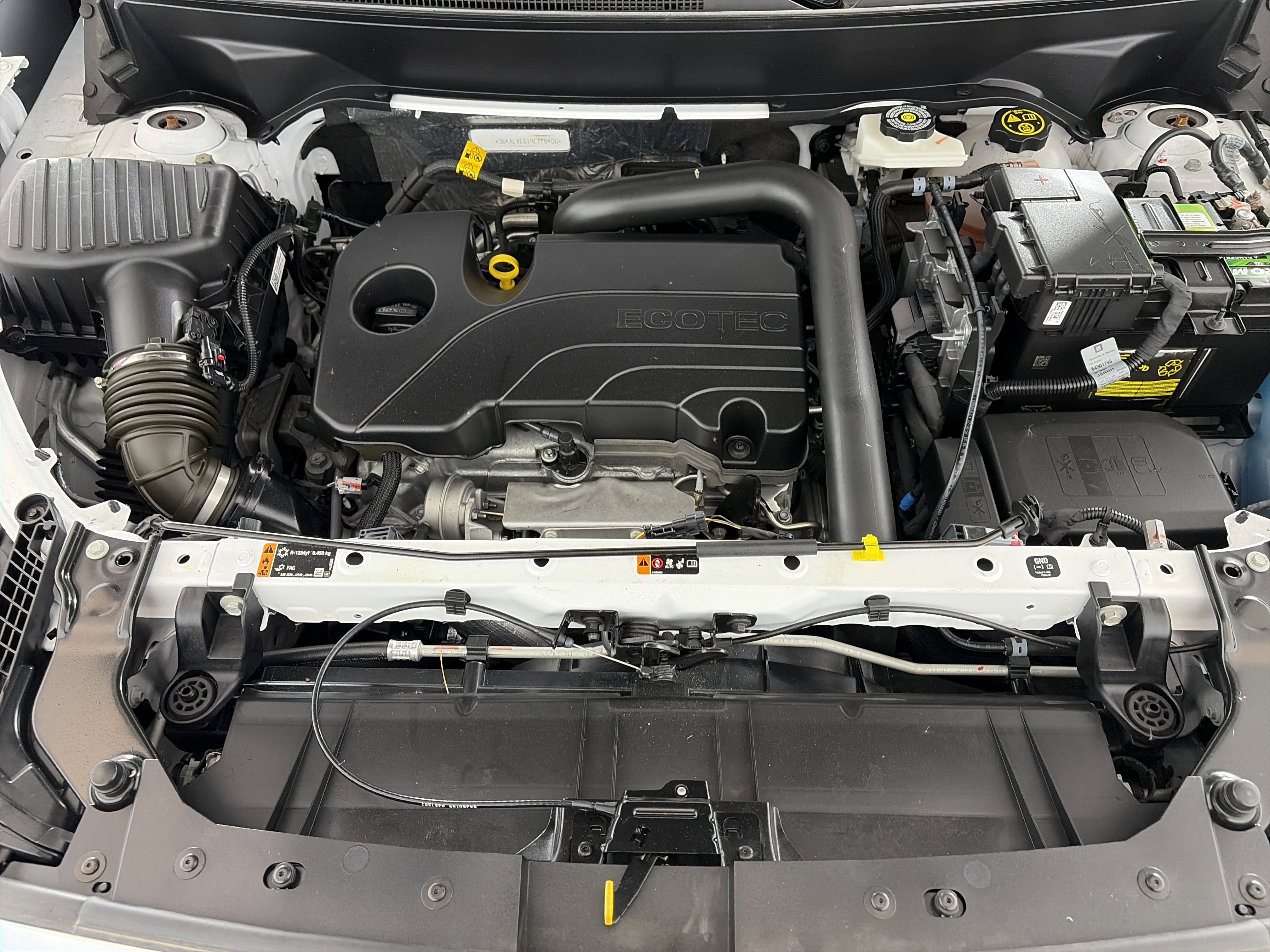 Certified 2024 GMC Terrain SLT image 11