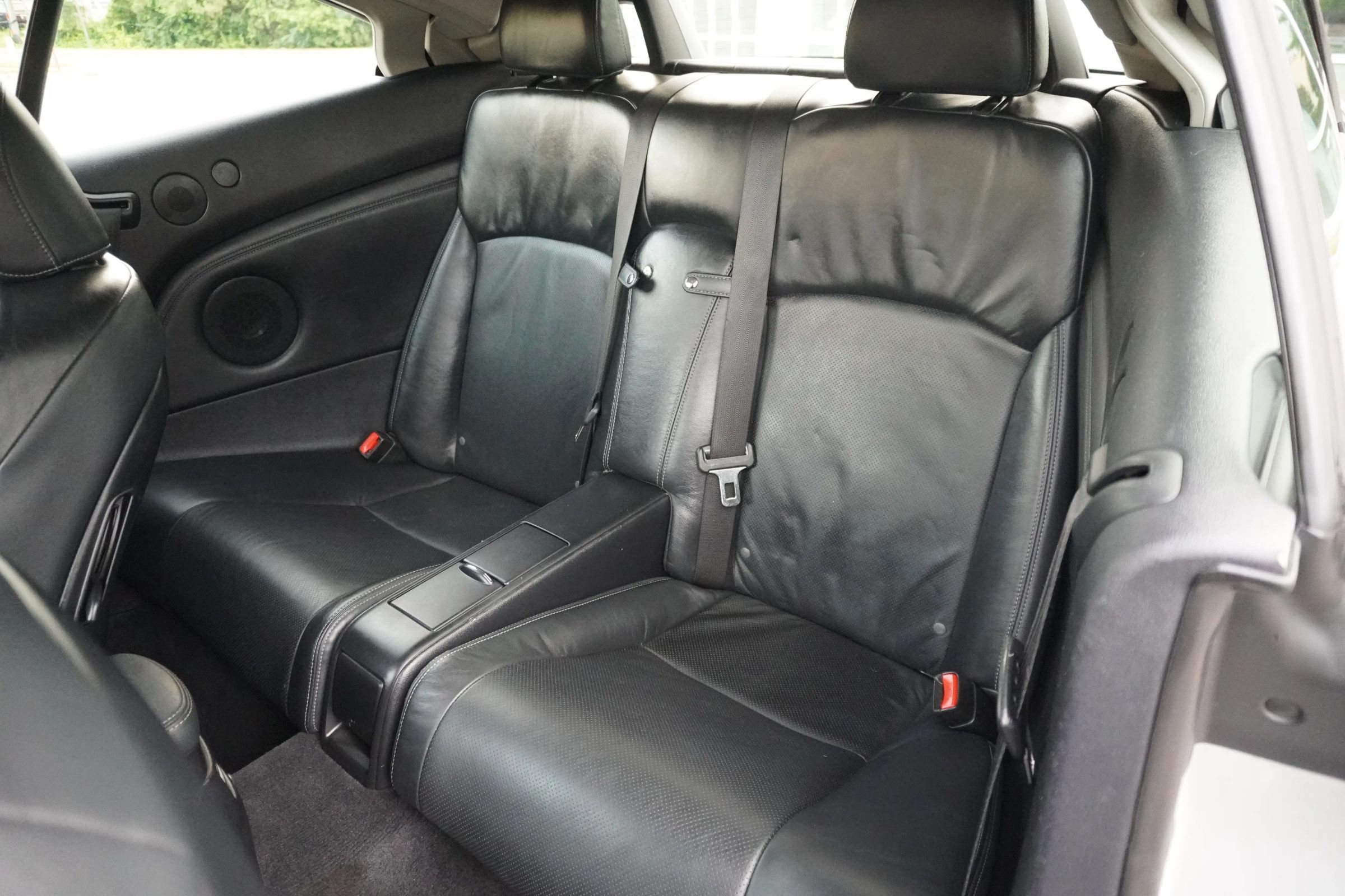 Used 2011 Lexus IS 250C RWD image 10