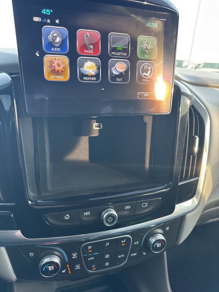 Used 2018 Chevrolet Traverse Premier AWD/4WD image 19