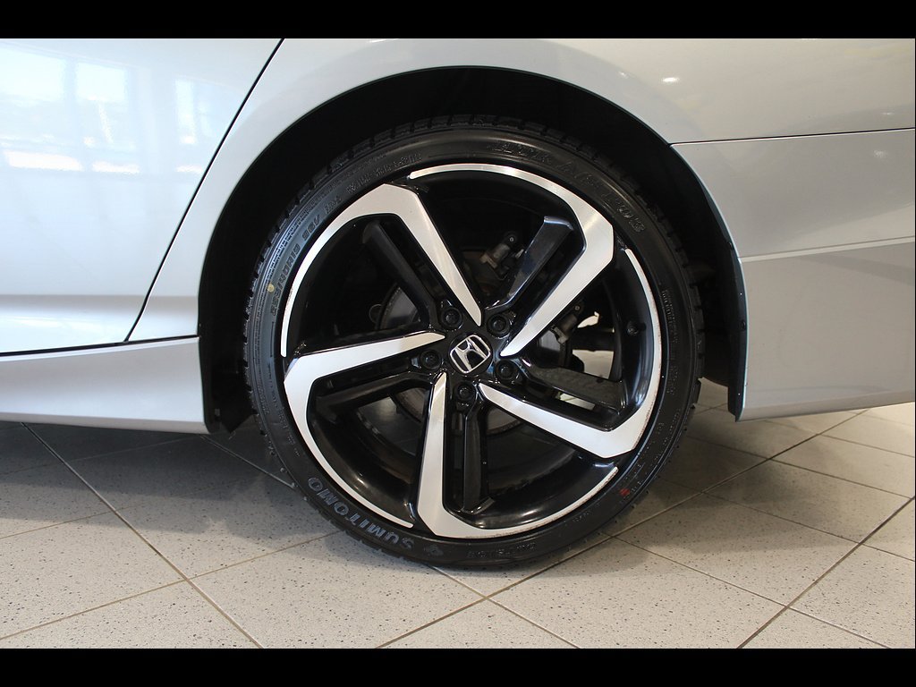 Certified 2022 Honda Accord Sport image 10