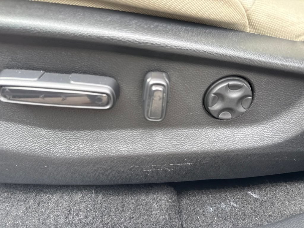 Used 2021 Honda CR-V EX image 9