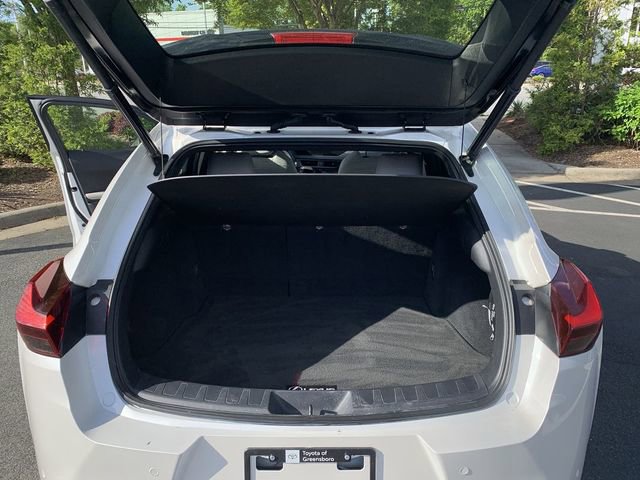 Used 2021 Lexus UX 200 w/ Premium Package image 34