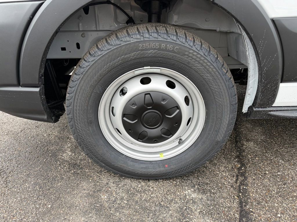 New 2026 Ford Transit 150 148 Medium Roof RWD image 26