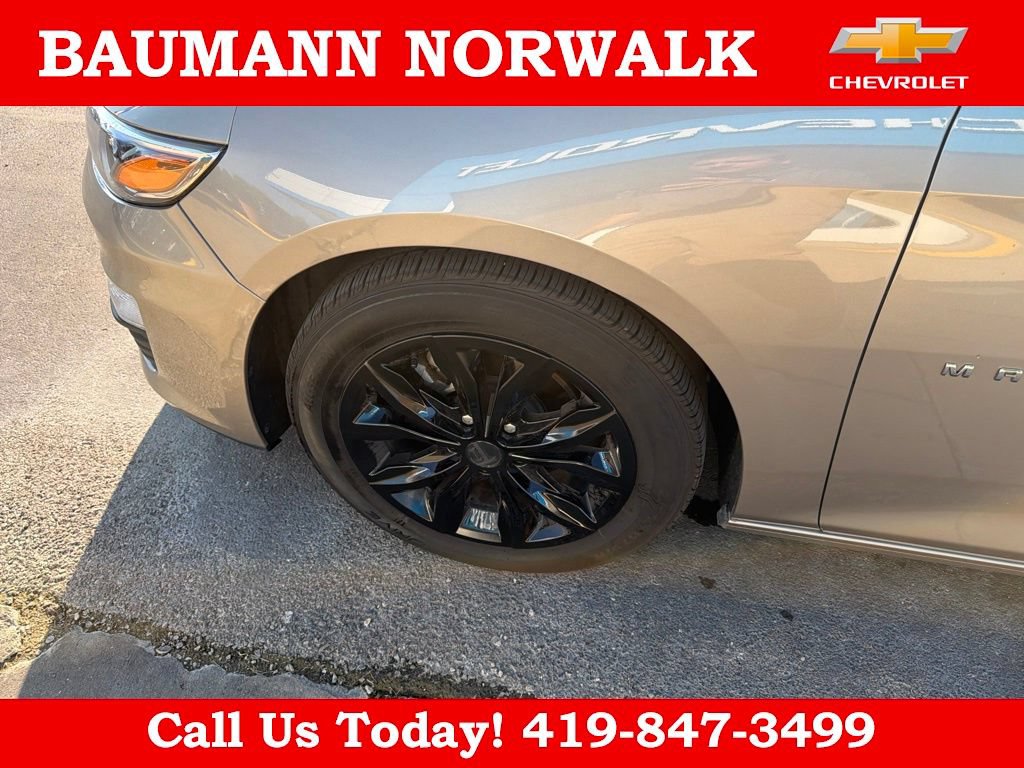 Used 2024 Chevrolet Malibu LT FWD image 12