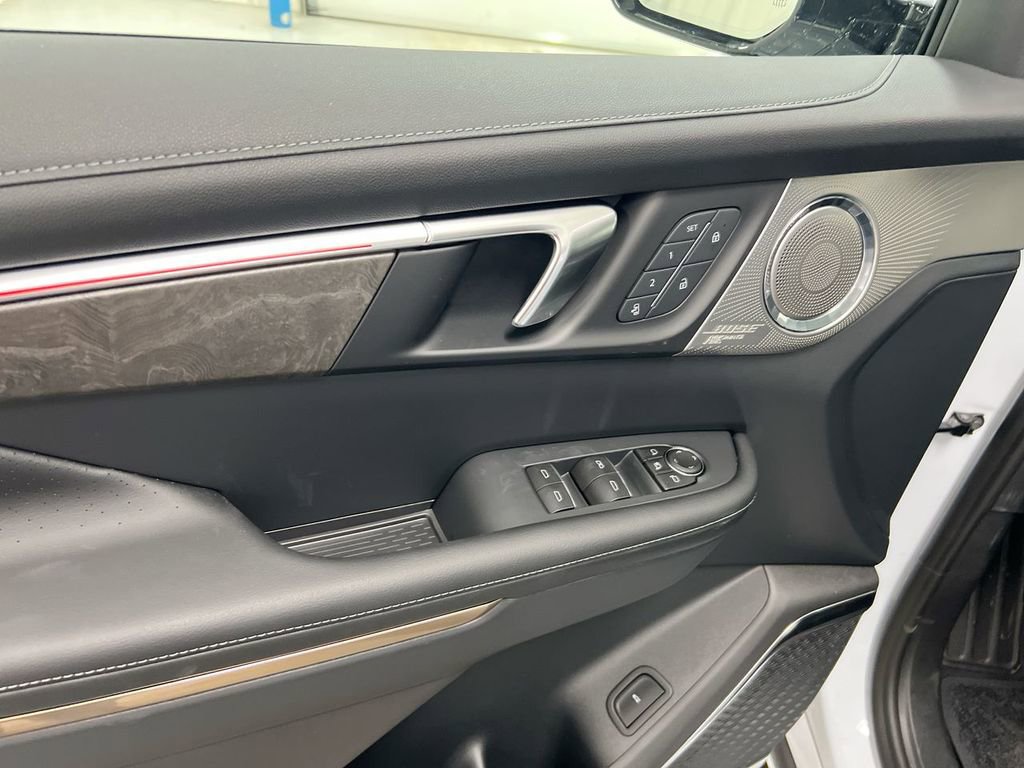 New 2026 Buick Enclave Avenir w/ Super Cruise Package image 22