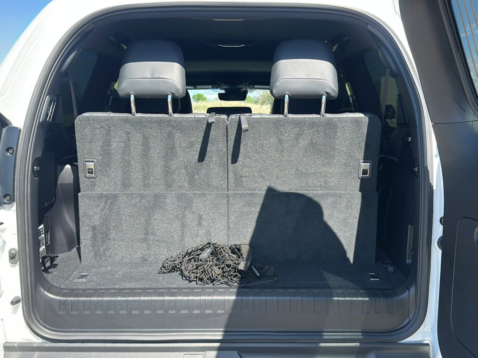 Used 2023 Lexus GX 460 Luxury w/ Accessory Package image 24