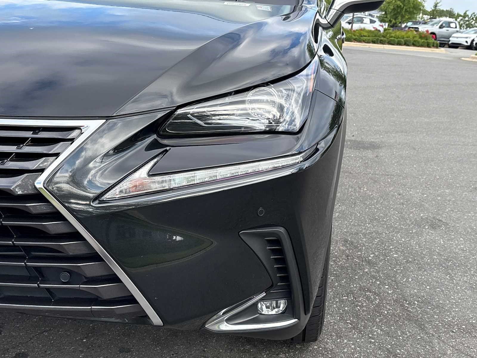 Used 2018 Lexus NX 300 FWD w/ Comfort Package image 11