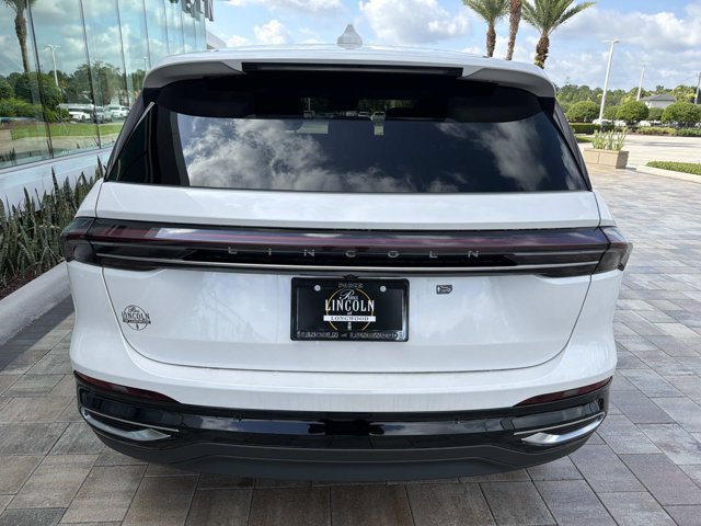 New 2026 Lincoln Nautilus Premier AWD/4WD image 3