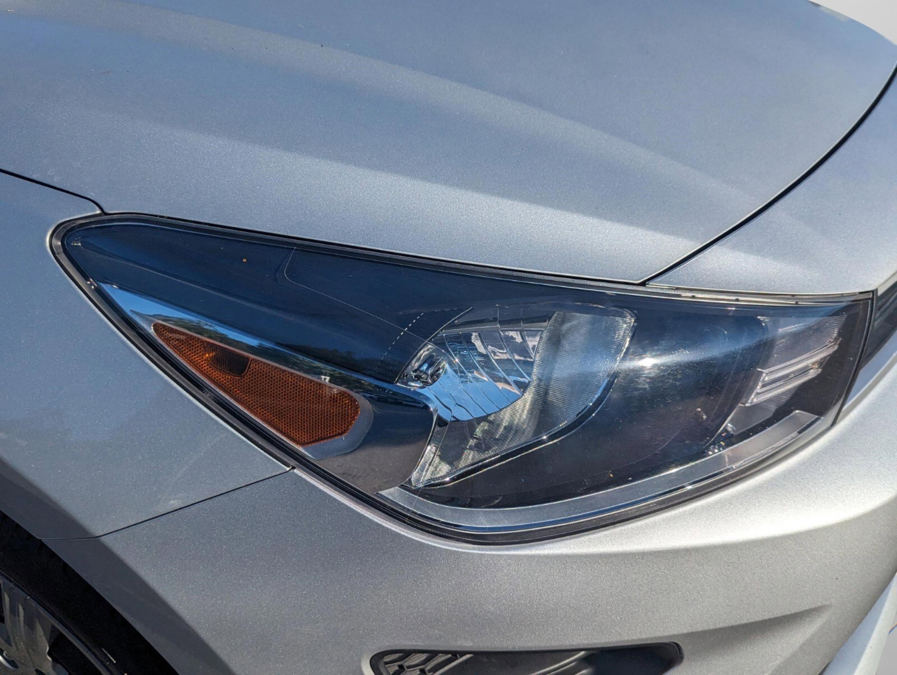 Used 2022 Kia Rio LX image 9